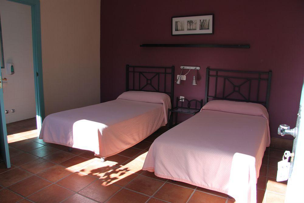 Apartamentos Las Cruces เซบีญา ภายนอก รูปภาพ